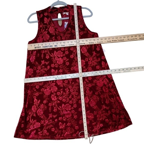 Magnolia Skye velvet textured floral swing dress event, semi formal size M - Picture 4 of 8
